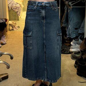 gap midi denim cargo skirt size 4